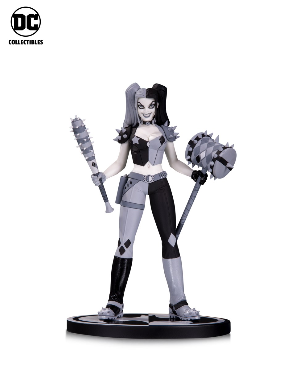 Batman-BW-Conner-Harley-Quinn-Statue